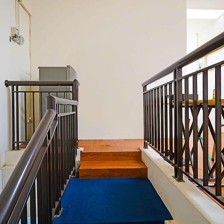 Oyo Life 92720 Mekarwangi Guest House บันดุง ภายนอก รูปภาพ
