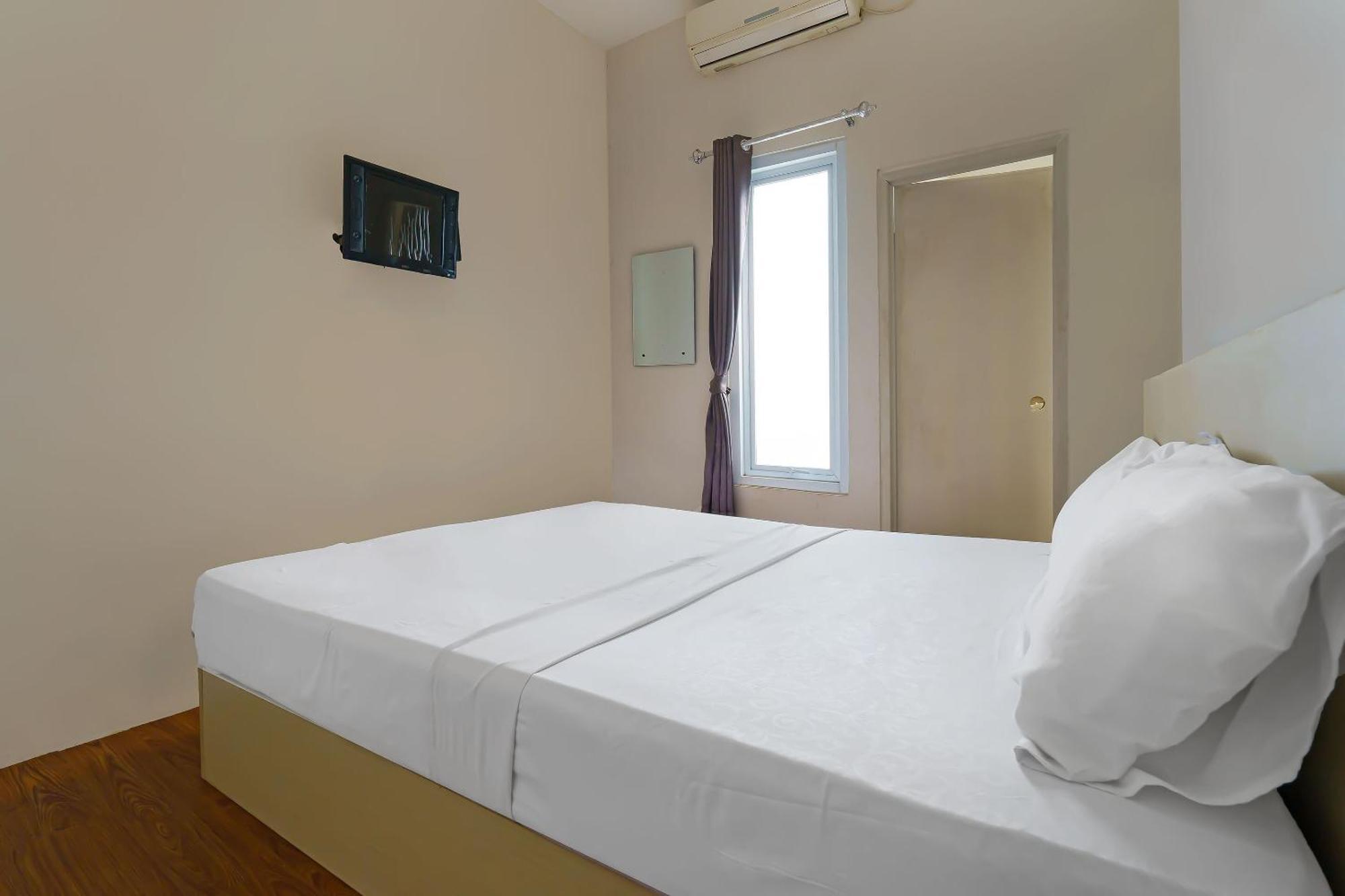 Oyo Life 92720 Mekarwangi Guest House บันดุง ภายนอก รูปภาพ