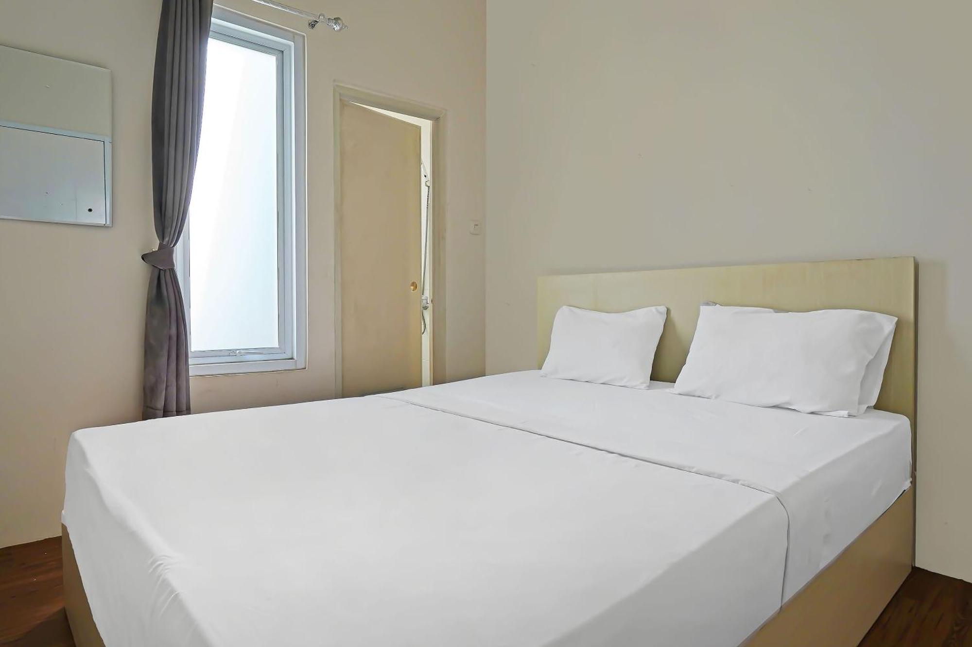 Oyo Life 92720 Mekarwangi Guest House บันดุง ภายนอก รูปภาพ