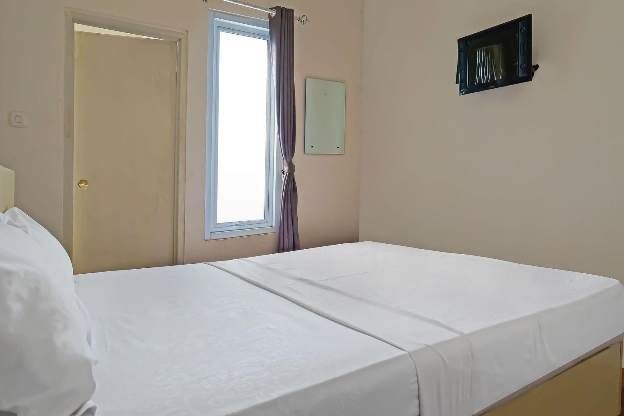 Oyo Life 92720 Mekarwangi Guest House บันดุง ภายนอก รูปภาพ