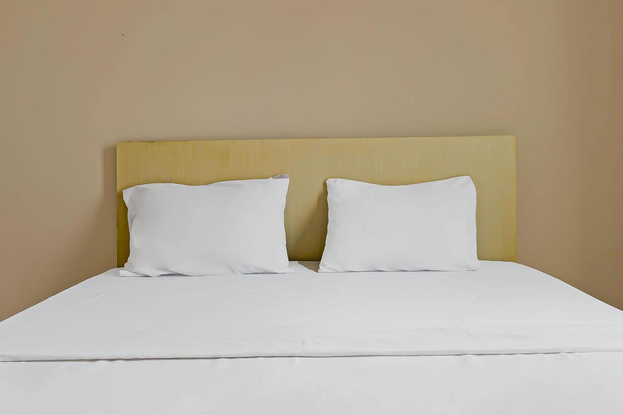 Oyo Life 92720 Mekarwangi Guest House บันดุง ภายนอก รูปภาพ